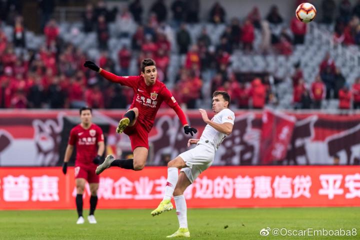 九游娱乐APP-国际比赛日上海海港备战意甲；战术微调细节曝光；更衣室稳定；团队化学反应显著的简单介绍